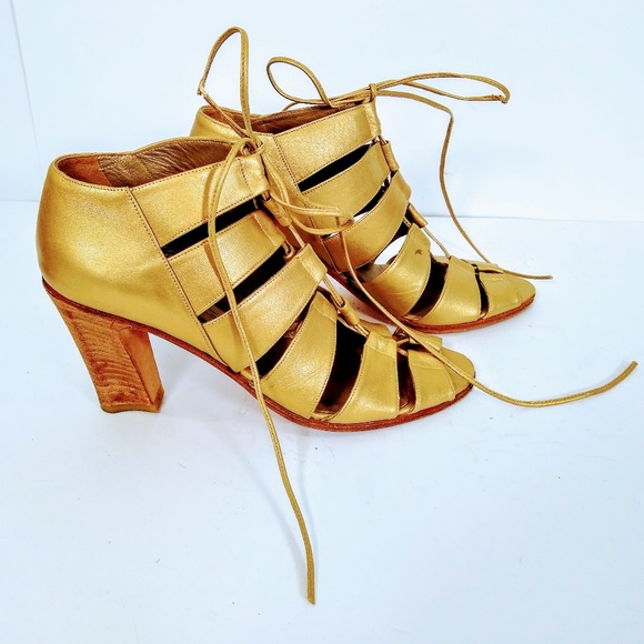 Via Spiga gold chunky tie up heels! - Picture 2 of 8